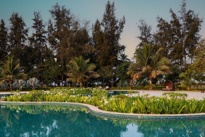 Imagen de la piscina del Hotel Gamyam Beach Resort And Wellness Retreat. Foto 18