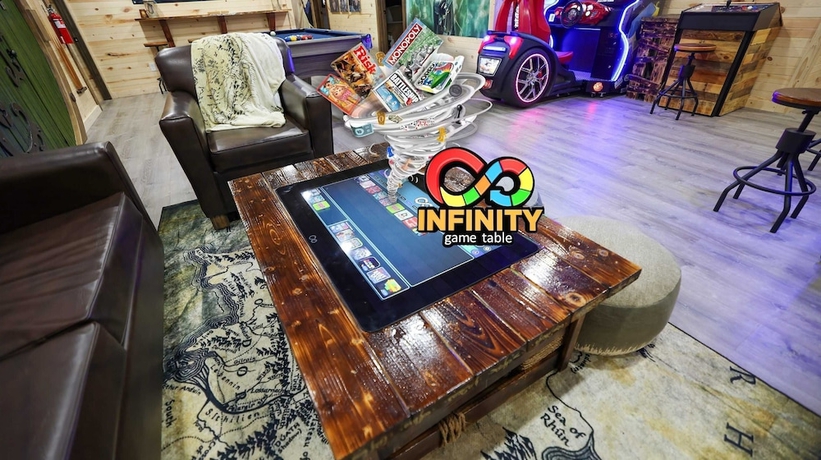 Imagen de la habitación del Hotel Gandalf s Getaway Indoor Pool Theater Arcade Firepit Book Now. Foto 13