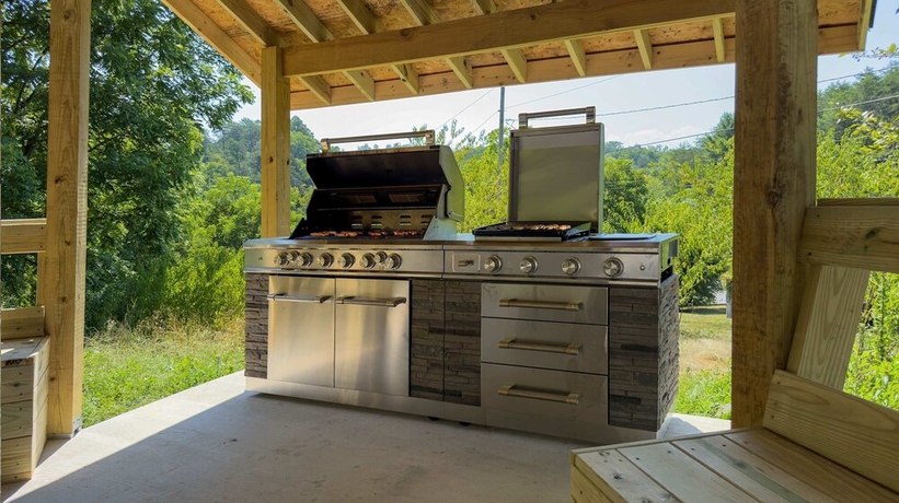 Imagen de la habitación del Hotel Gandalf s Getaway Indoor Pool Theater Arcade Firepit Book Now. Foto 14
