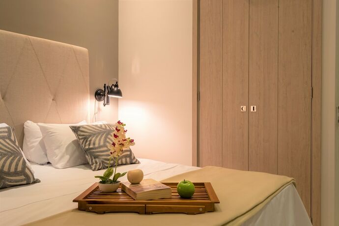 Imagen de la habitación del Hotel Ganem Lifestyle Suites. Foto 12