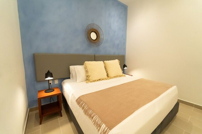 Imagen de la habitación del Hotel Ganem Suites Cartagena. Foto 19