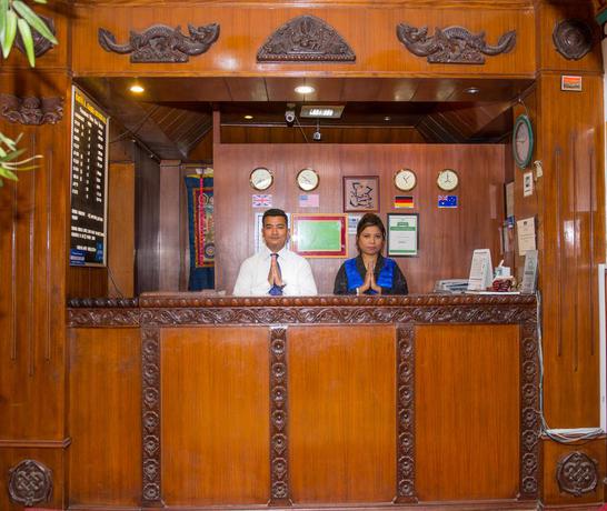 Imagen de los interiores del Hotel Ganesh Himal. Foto 10