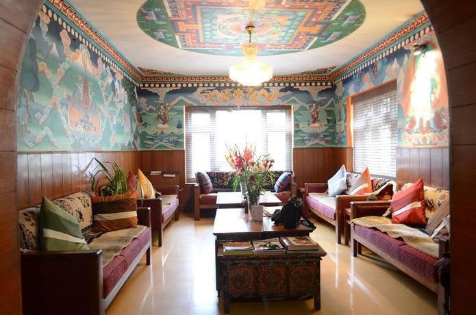 Imagen de los interiores del Hotel Ganesh Himal. Foto 13