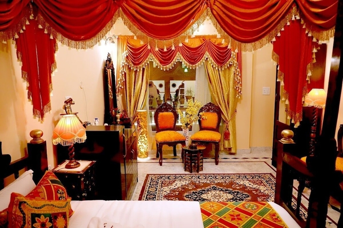 Imagen de la habitación del Hotel Ganesha Palace. Foto 5
