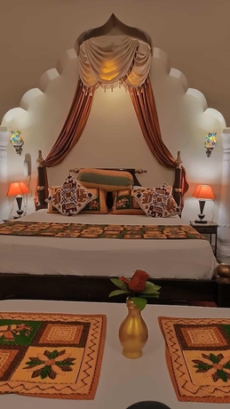 Imagen de la habitación del Hotel Ganesha Palace. Foto 7