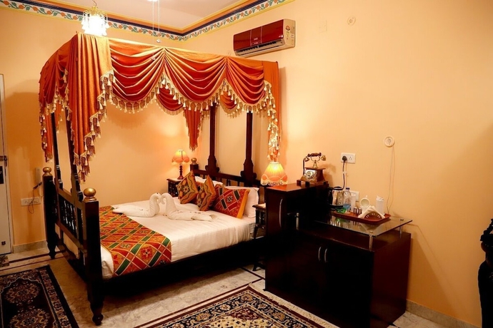 Imagen de la habitación del Hotel Ganesha Palace. Foto 11