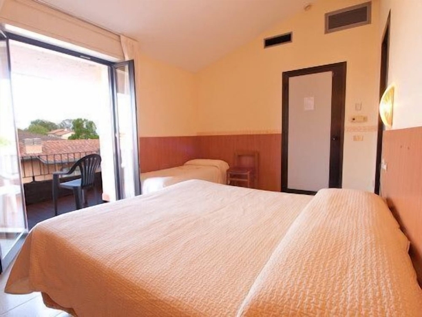 Imagen de la habitación del Hotel Ganfo. Foto 5