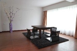 Imagen de la habitación del Hotel GangWan Business. Foto 9