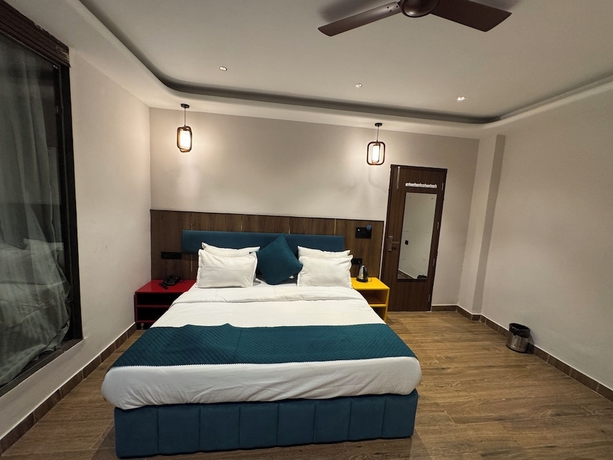Imagen de la habitación del Hotel Ganga Aamantran. Foto 3