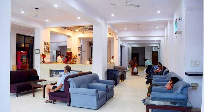 Imagen de los interiores del Hotel Ganga Azure. Foto 9