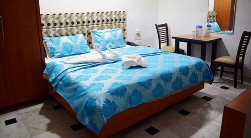 Imagen de la habitación del Hotel Ganga Azure. Foto 6