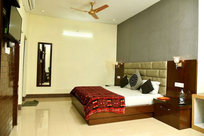 Imagen de la habitación del Hotel Ganga Basin. Foto 2
