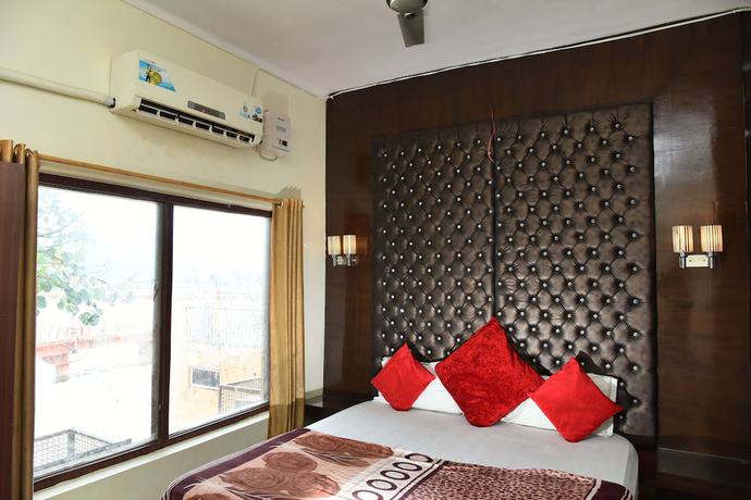 Imagen de la habitación del Hotel Ganga Basin. Foto 6