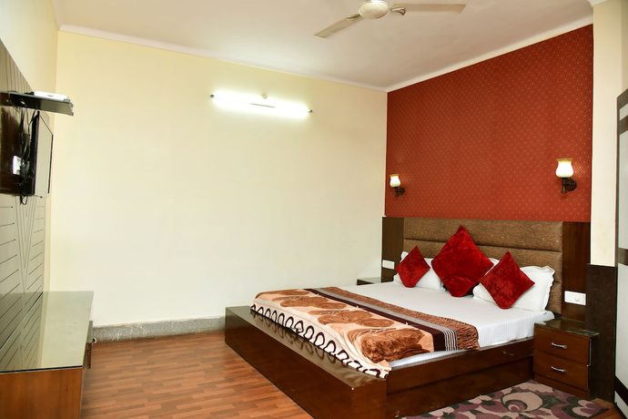 Imagen de la habitación del Hotel Ganga Basin. Foto 14
