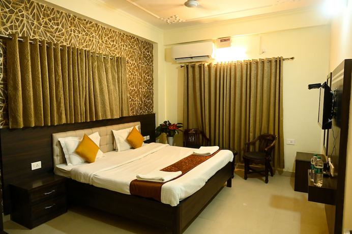 Imagen de la habitación del Hotel Ganga Darshanam Guest House. Foto 14