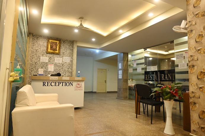 Imagen de los interiores del Hotel Ganga Darshanam Guest House. Foto 19
