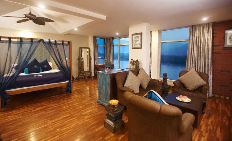 Imagen de la habitación del Hotel Ganga Kinare- A Riverside Boutique Resort, Rishikesh. Foto 25
