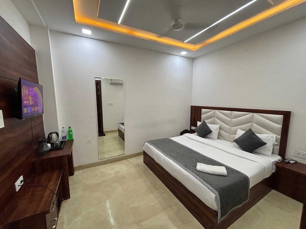 Imagen de la habitación del Hotel Ganga Palace, Agra. Foto 3