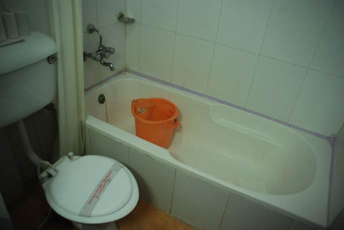 Imagen de la habitación del Hotel Ganga Ratan. Foto 14