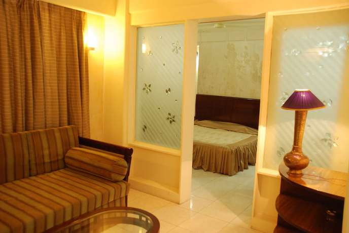 Imagen de la habitación del Hotel Ganga Ratan. Foto 19