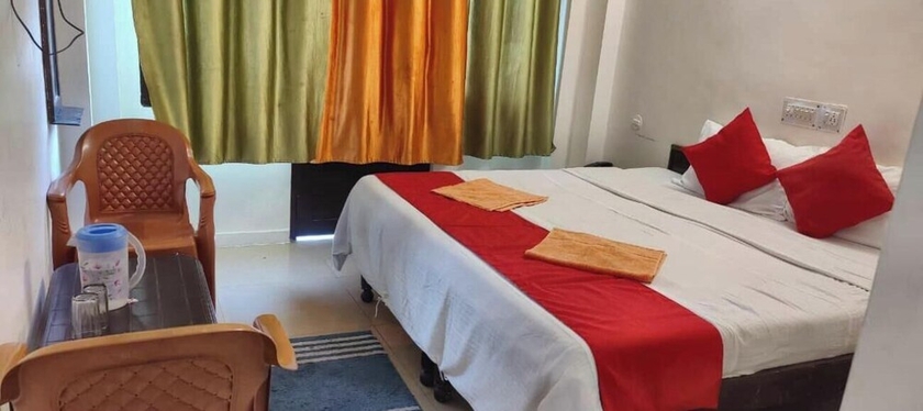 Imagen de la habitación del Hotel Ganga Sagar, Bhatwari. Foto 2