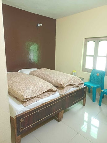 Imagen de la habitación del Hotel Ganga shree. Foto 9