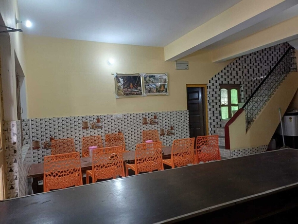Imagen de la habitación del Hotel Ganga shree. Foto 13