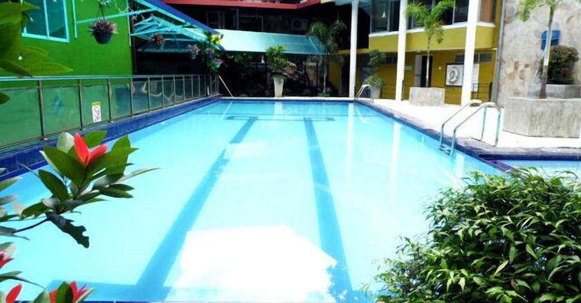 Imagen de la piscina del Hotel Gangaaddara. Foto 19