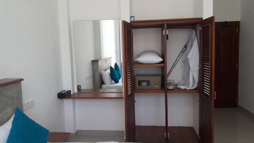 Imagen de la habitación del Hotel Gangaaddara. Foto 11