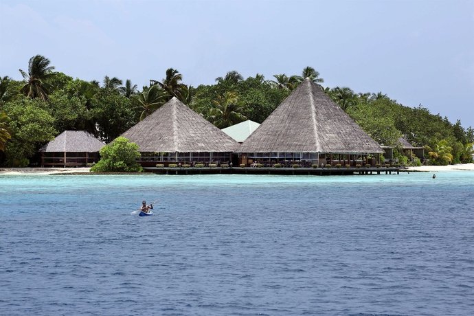 Imagen de los exteriores del Hotel Gangehi Island Resort. Foto 10