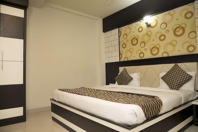 Imagen de la habitación del Hotel Ganges Grand. Foto 4
