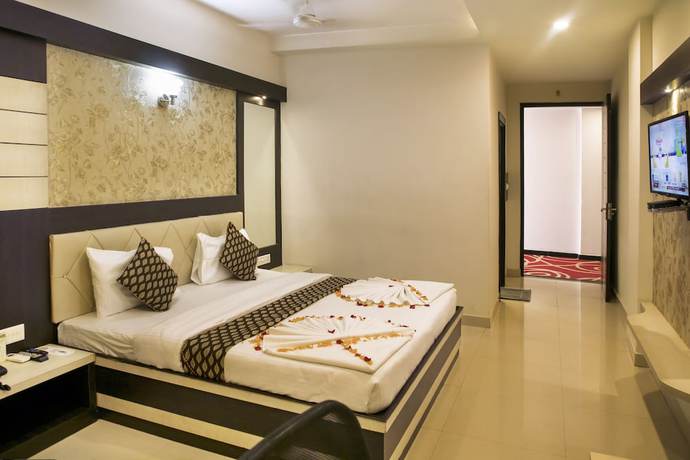 Imagen de la habitación del Hotel Ganges Grand. Foto 9