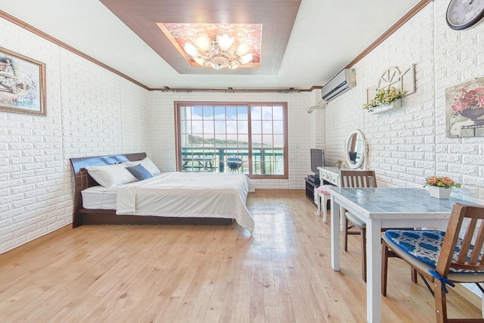 Imagen de la habitación del Hotel Ganghwa Ara Pension. Foto 2