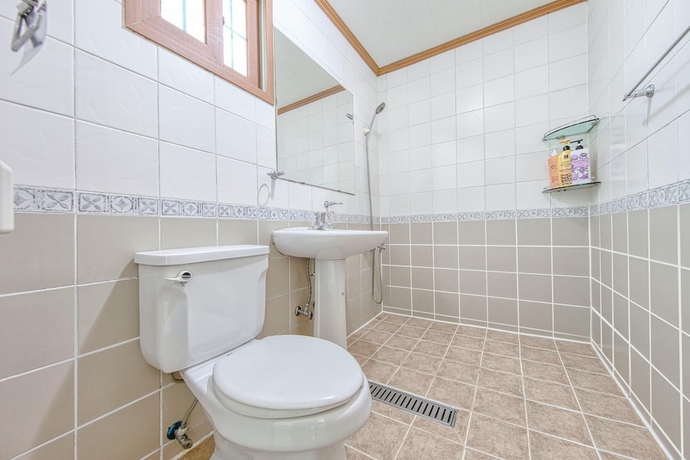 Imagen de la habitación del Hotel Ganghwa Ara Pension. Foto 10