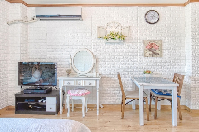 Imagen de la habitación del Hotel Ganghwa Ara Pension. Foto 12