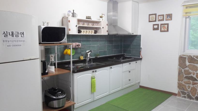Imagen de la habitación del Hotel Ganghwa Donggeom Noeul Pension. Foto 7