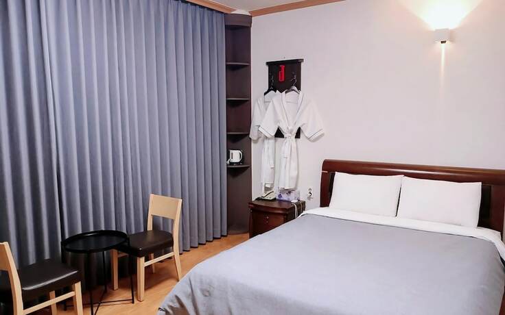 Imagen de la habitación del Hotel Ganghwado Freshia Tourist Hotel. Foto 12
