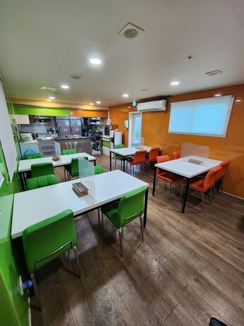 Imagen general del Hotel Gangnam Best Dormitory. Foto 12
