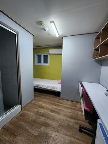 Imagen de la habitación del Hotel Gangnam Best Dormitory. Foto 20