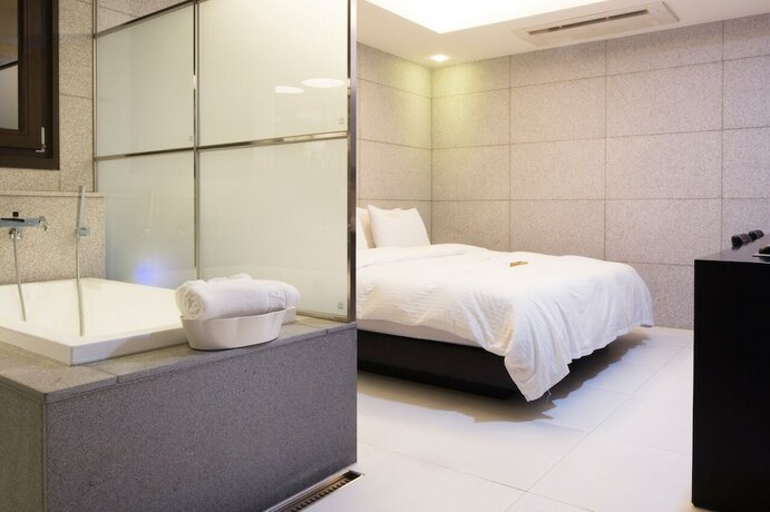 Imagen de la habitación del Hotel Gangnam Campus. Foto 5
