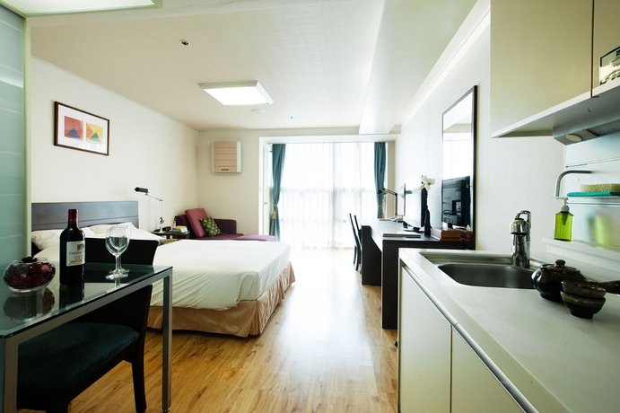 Imagen de la habitación del Hotel Gangnam Family. Foto 11