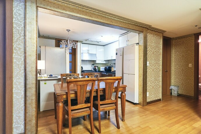 Imagen de la habitación del Hotel Gangnam Metro Platinum. Foto 18