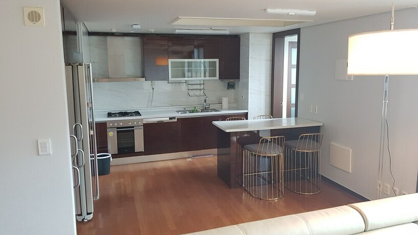 Imagen general del Hotel Gangnam Stn Luxury Apt. Foto 8