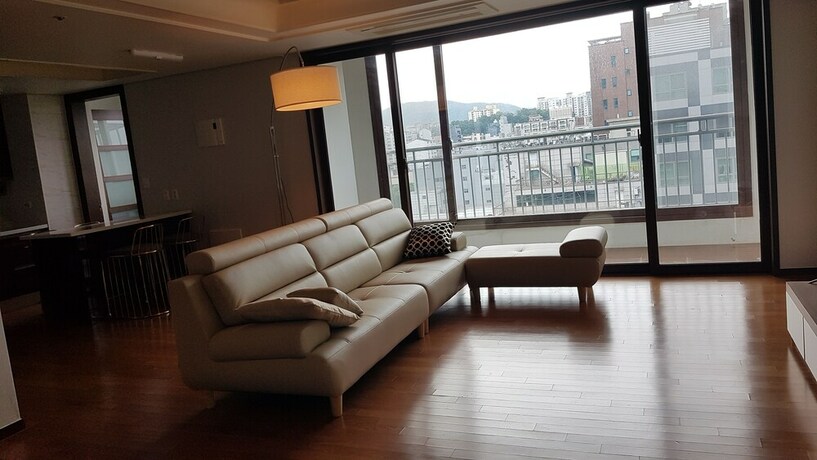 Imagen general del Hotel Gangnam Stn Luxury Apt. Foto 16