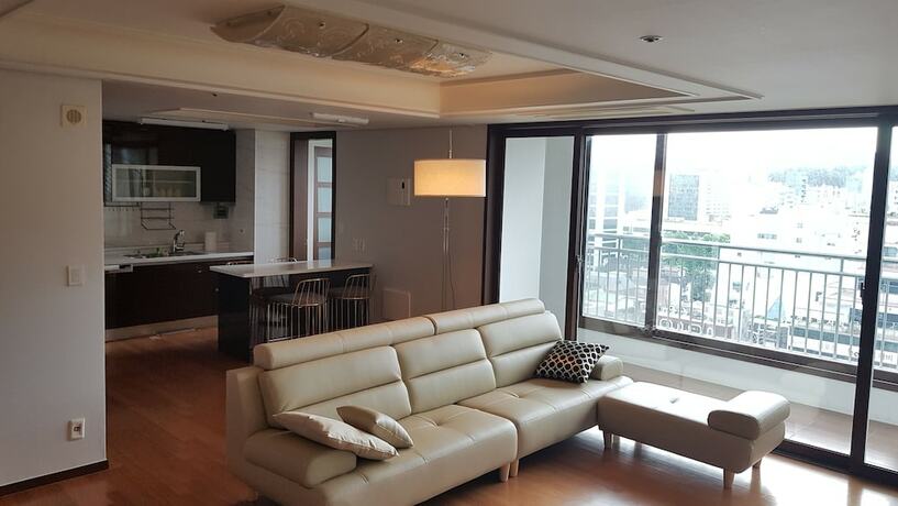 Imagen general del Hotel Gangnam Stn Luxury Apt. Foto 19
