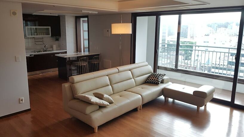 Imagen general del Hotel Gangnam Stn Luxury Apt. Foto 1