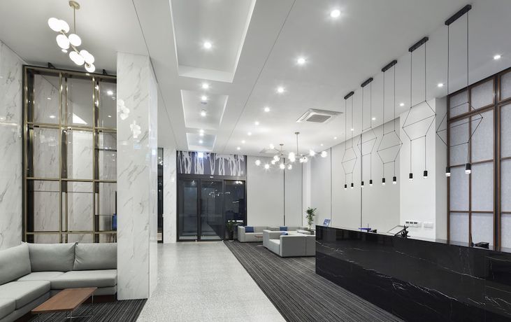 Imagen de los interiores del Hotel Gangneung City. Foto 19
