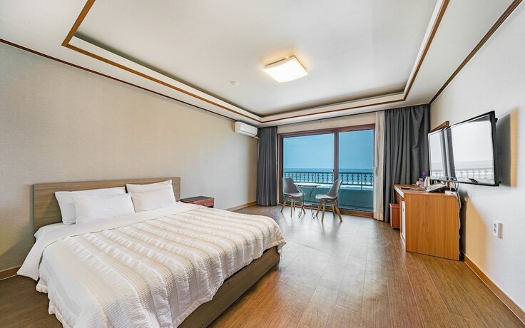 Imagen de la habitación del Hotel Gangneung Gyeongpodae Interpark. Foto 16