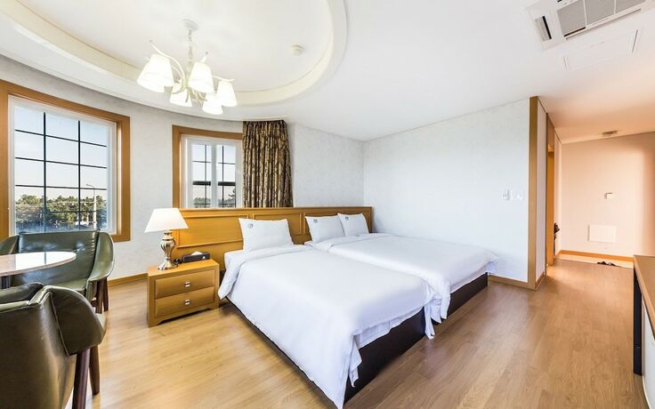 Imagen de la habitación del Hotel Gangneung Gyeongpodae La Mer. Foto 13