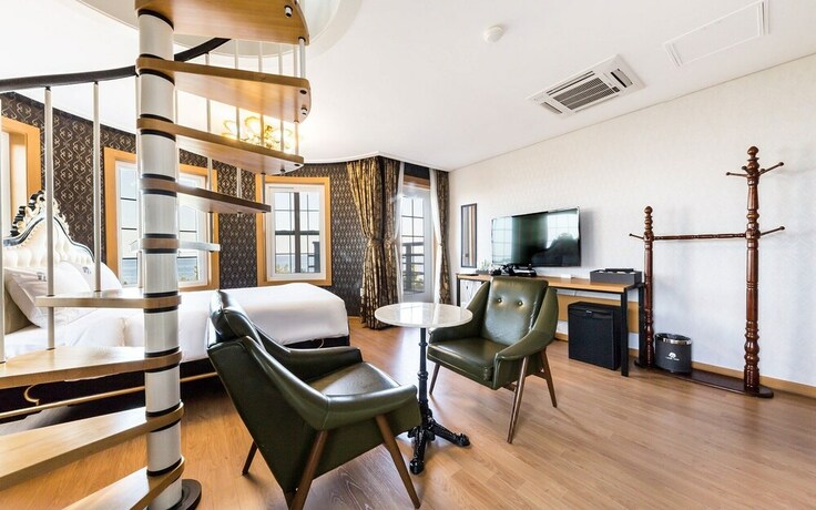 Imagen de la habitación del Hotel Gangneung Gyeongpodae La Mer. Foto 22